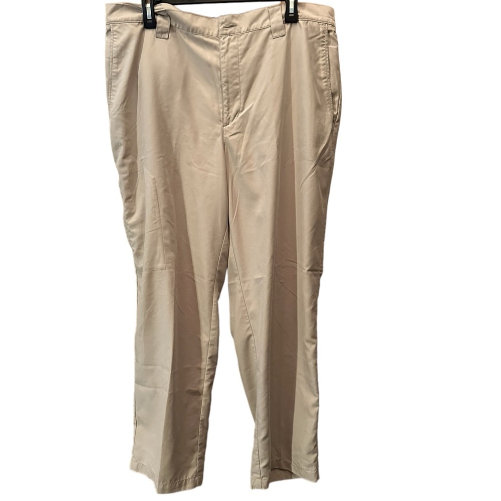 Columbia Sportwear Cargo style Pants size 34W 30L omnishield advance repellency